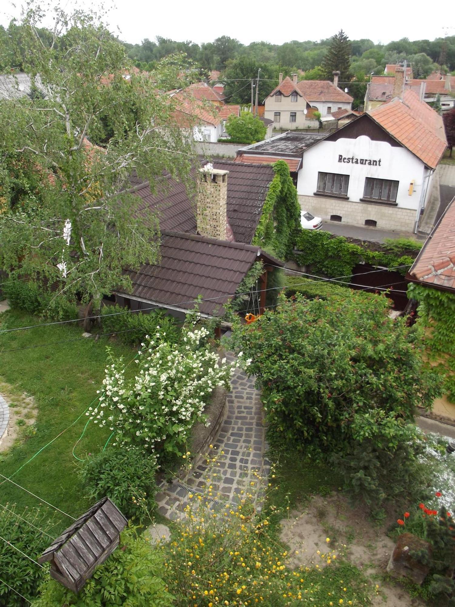 Böne Vendégház és Borozó Tokaj Extérieur photo